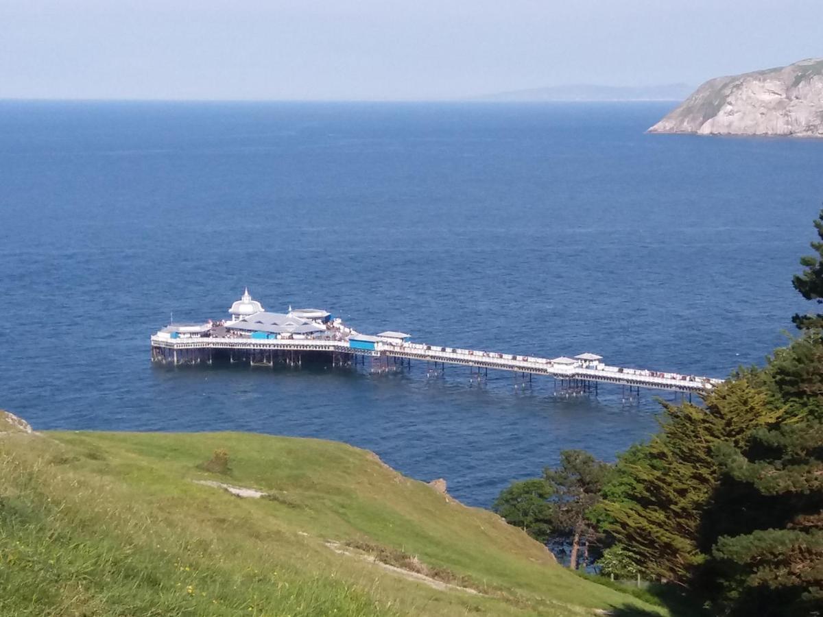 Villa Abbeylands House Llandudno Exterior foto